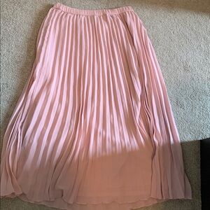 H&M Blush Pink Pleated Skirt Small